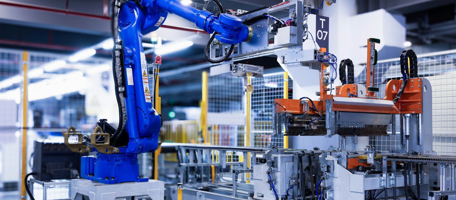 Roboterzelle im Sondermaschinenbau